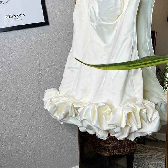 House of CB 'Lilou' Ivory Ruffle Hem Mini Dress NWOT -  threedaughtersproperties.com